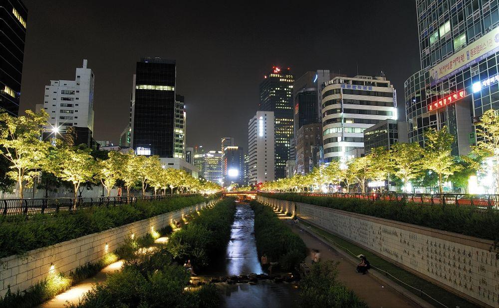 24 Guesthouse Jongno Tower Seul Esterno foto