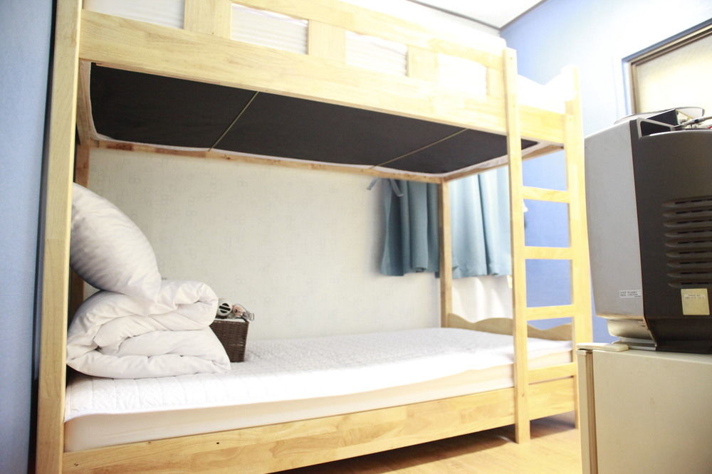 24 Guesthouse Jongno Tower Seul Esterno foto