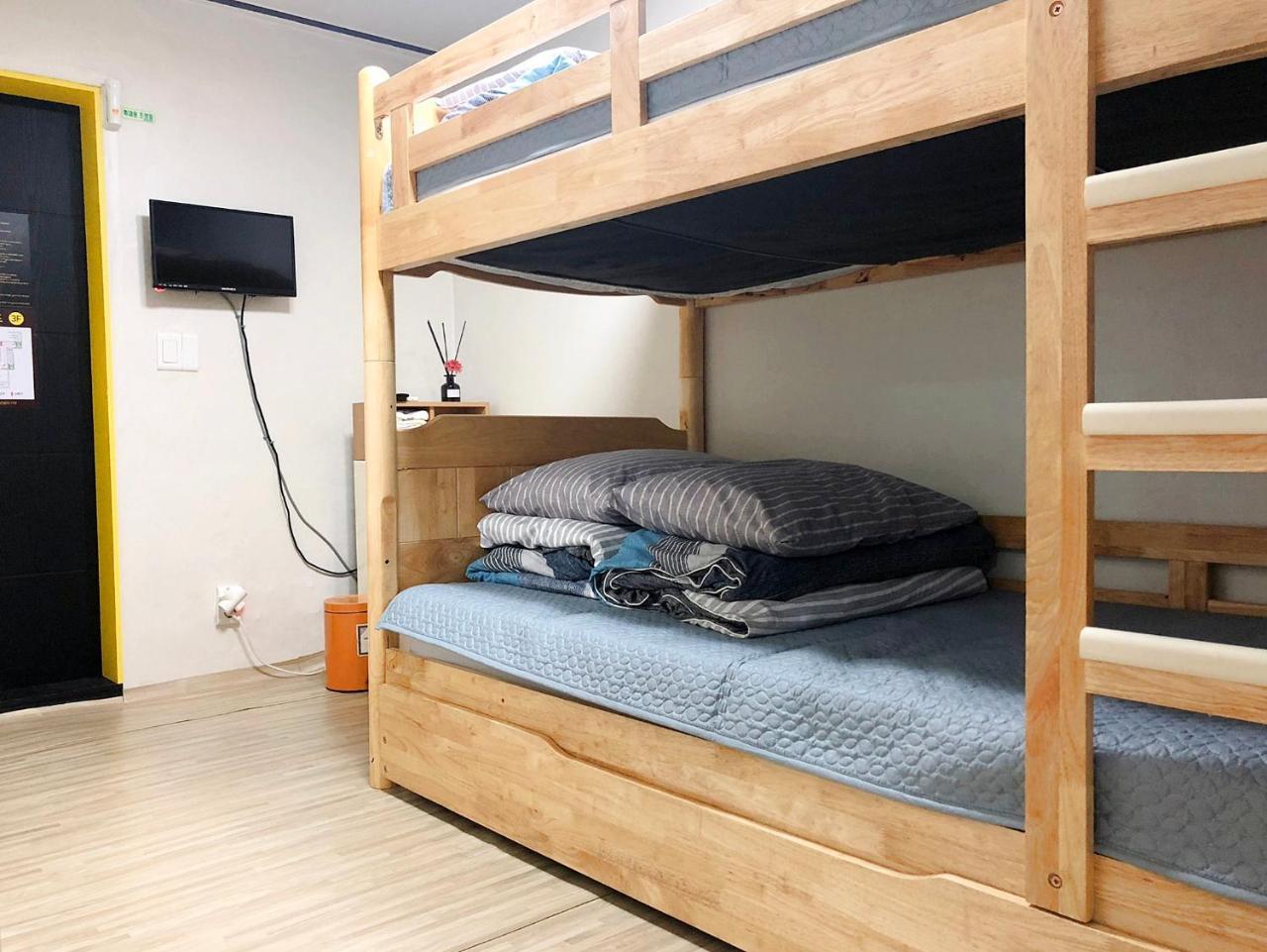 24 Guesthouse Jongno Tower Seul Esterno foto