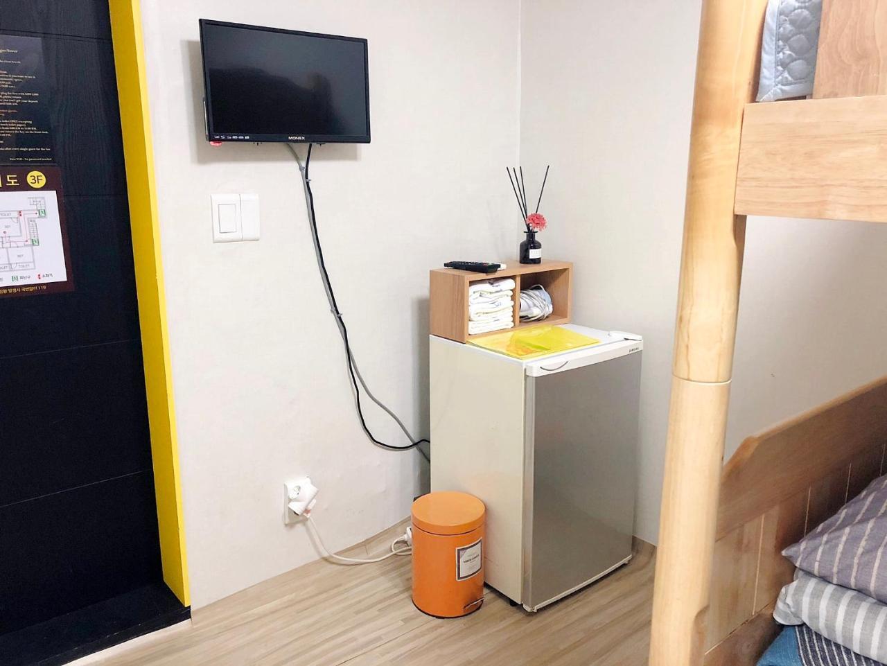 24 Guesthouse Jongno Tower Seul Esterno foto